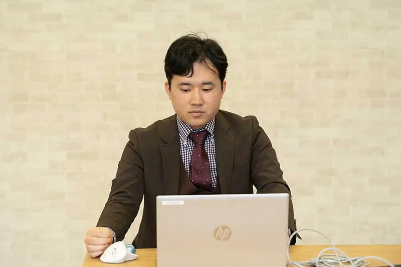 img-03